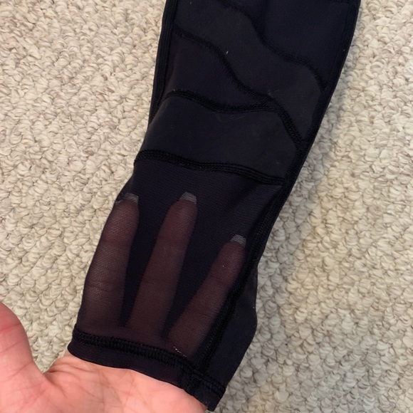 Lululemon leggings - Picture 3 of 4